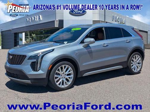2023 Cadillac XT4 Premium Luxury