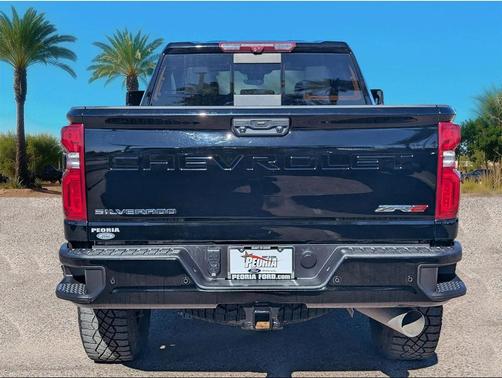 2024 Chevrolet Silverado 2500 4WD Crew Cab Standard Bed ZR2