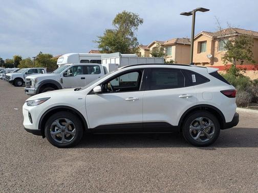 2026 Ford Escape ST-Line Select