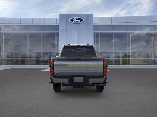 2026 Ford F-350 Platinum