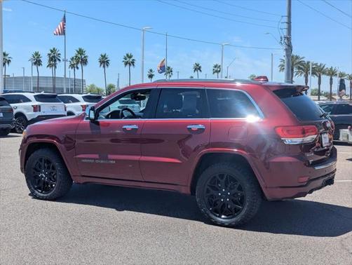 2020 Jeep Grand Cherokee Overland