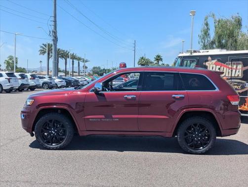 2020 Jeep Grand Cherokee Overland