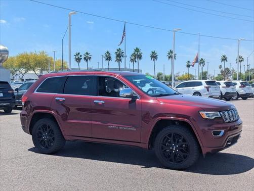 2020 Jeep Grand Cherokee Overland