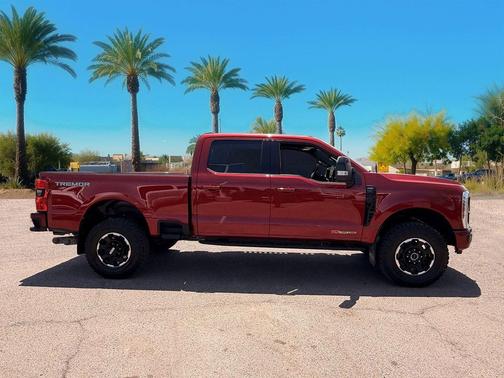 Ruby Red Metallic Tinted Clearcoat 2025 Ford F-250 Lariat