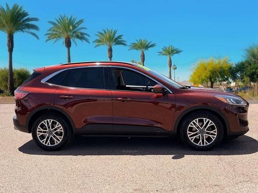 Bronze 2021 Ford Escape SEL