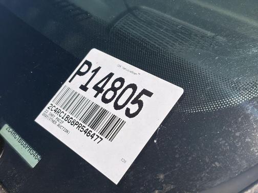 Crystal Metallic 2023 Chrysler Pacifica Touring L