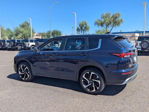 2023 Mitsubishi Outlander SE 2.5 2WD