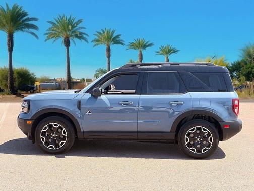 Azure Gray Metallic Tri-Coat 2025 Ford Bronco Sport Outer Banks