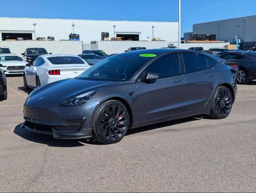 2023 Tesla Model 3 Performance