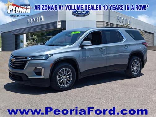 2023 Chevrolet Traverse LT Cloth