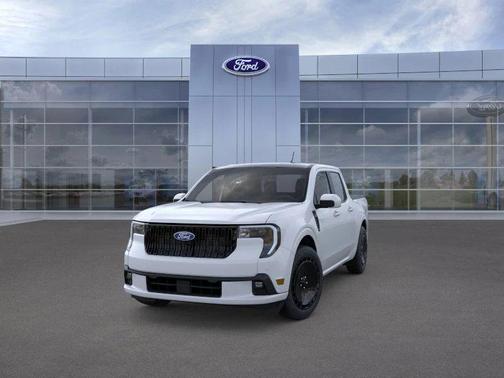 Space White Metallic 2026 Ford Maverick Lobo Standard