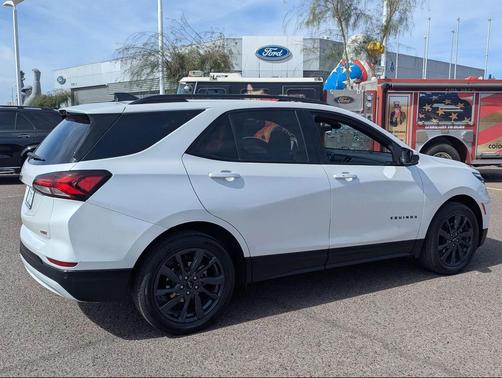 2024 Chevrolet Equinox FWD RS