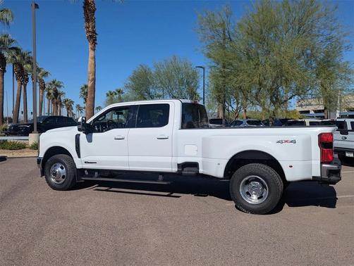 2023 Ford F-350 Lariat
