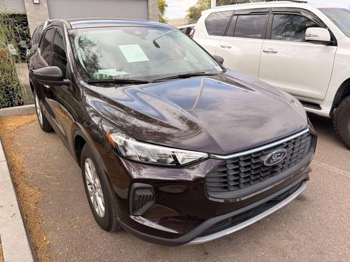 Cinnabar Red Metallic Premium Colorant 2023 Ford Escape Active