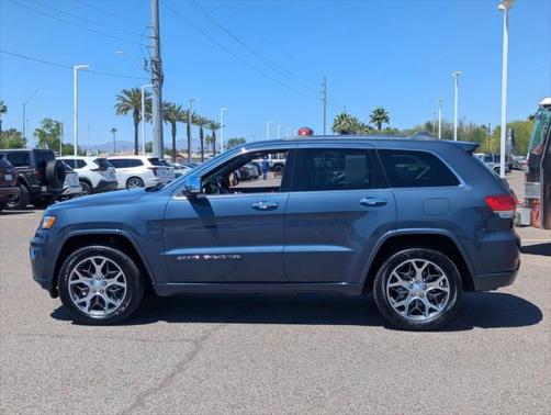 2020 Jeep Grand Cherokee Overland
