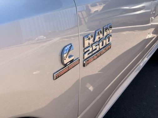 Bright Silver Metallic Clearcoat 2018 RAM 2500 Tradesman Crew Cab 4x4 6'4' Box
