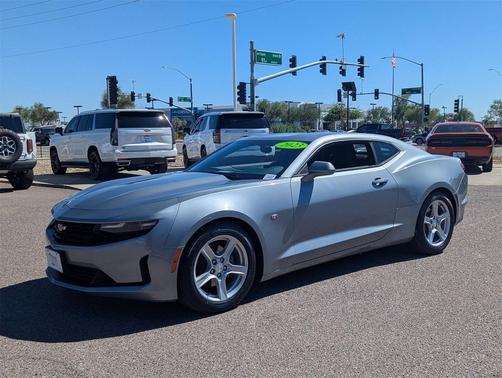 2023 Chevrolet Camaro 1LT