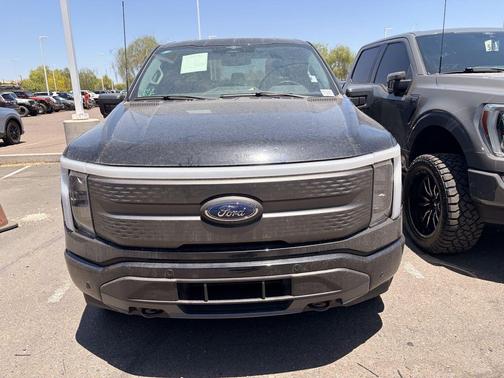 Agate Black Metallic 2023 Ford F-150 Lightning XLT