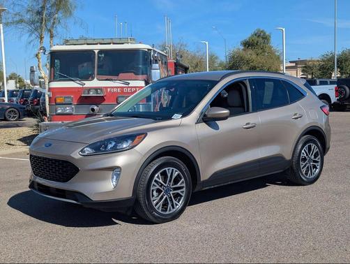 2020 Ford Escape SEL