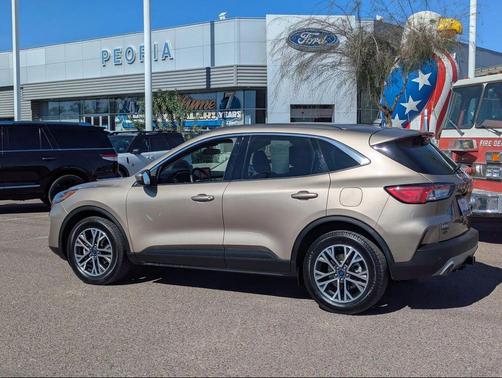 2020 Ford Escape SEL