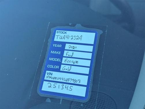 2020 Ford Escape SEL