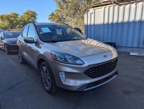 2020 Ford Escape SEL
