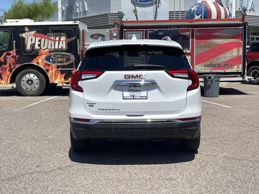 2022 GMC Terrain SLT
