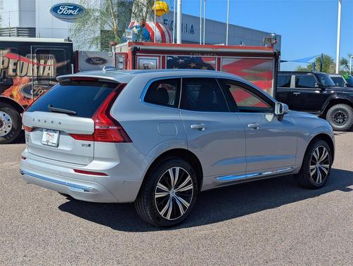 2022 Volvo XC60 B5 Inscription