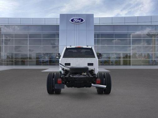 2025 Ford F-450 XL