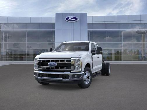 2025 Ford F-350 XLT