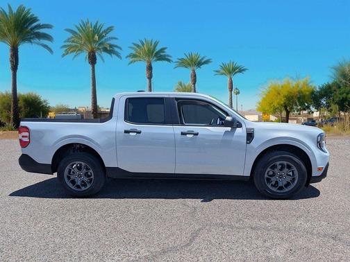 White Metallic 2026 Ford Maverick XLT