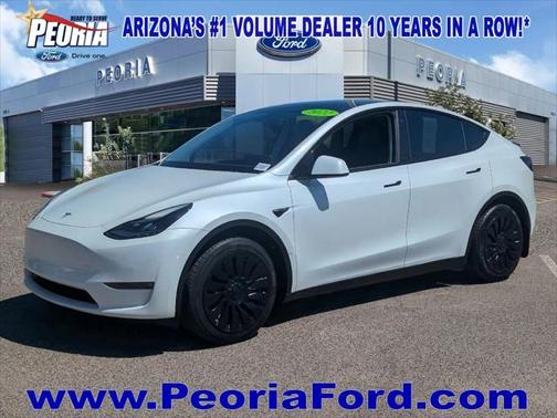 2022 Tesla Model Y Long Range Dual Motor All-Wheel Drive