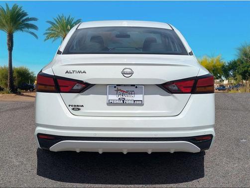 Glacier White 2025 Nissan Altima 2.5 SV