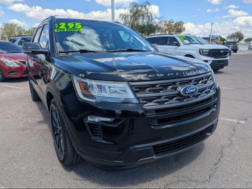 Shadow Black 2018 Ford Explorer XLT