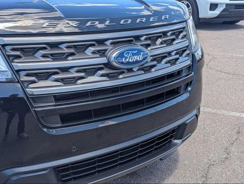 Shadow Black 2018 Ford Explorer XLT