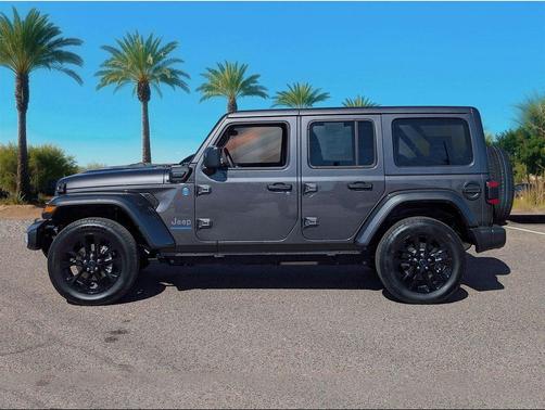 2025 Jeep Wrangler 4xe Sahara