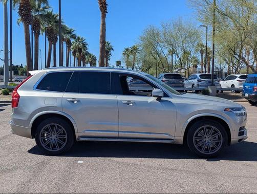 2018 Volvo XC90 Hybrid T8 Inscription