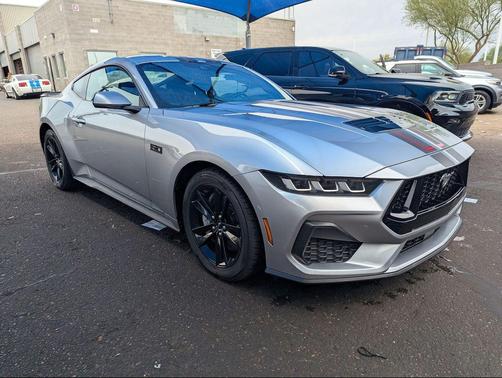 Iconic Silver Metallic 2024 Ford Mustang GT
