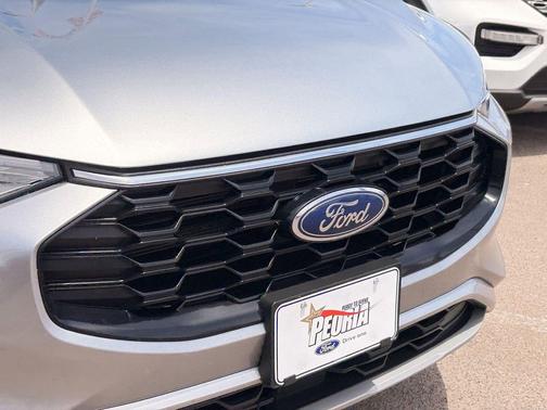 Iconic Silver 2024 Ford Escape ST-Line