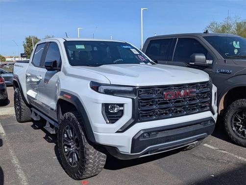 2023 GMC Canyon AT4