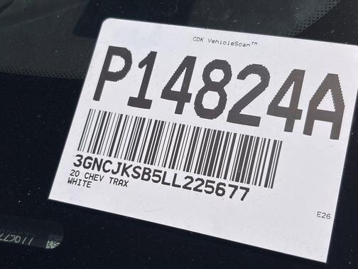 Summit White 2020 Chevrolet Trax LS