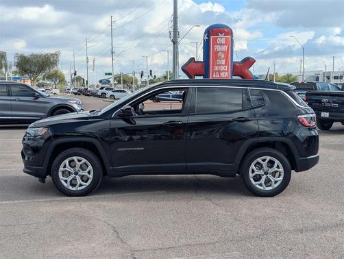 2025 Jeep Compass Latitude