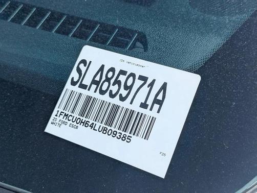 2020 Ford Escape SEL