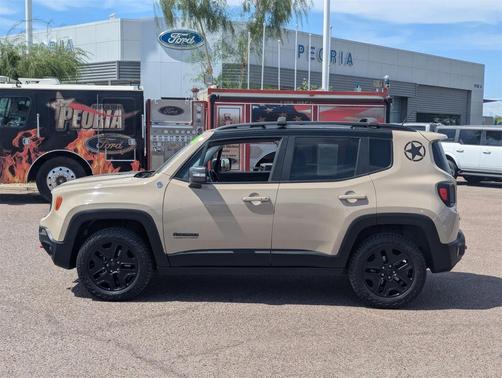 2017 Jeep Renegade Trailhawk