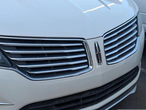 2017 Lincoln MKC Select