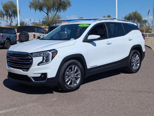 2022 GMC Terrain SLT