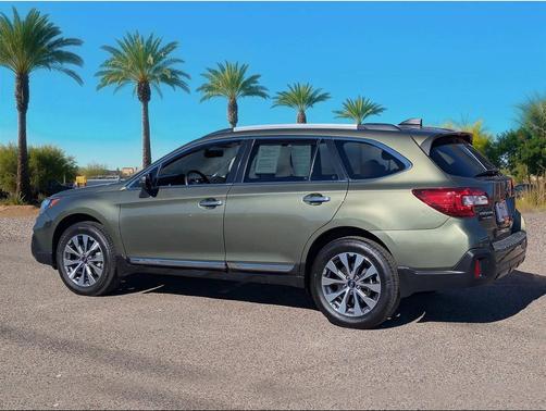 2019 Subaru Outback 2.5i Touring