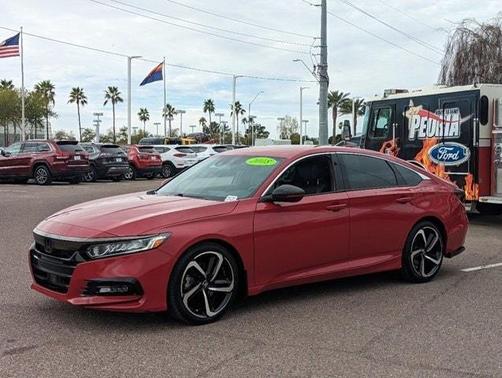 Photo 2 of 30 of 2018 Honda Accord Sport