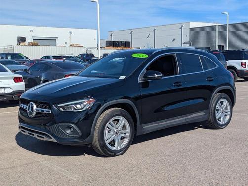 2021 Mercedes-Benz GLA 250 Base 4MATIC