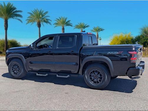 Super Black 2022 Nissan Frontier PRO-X